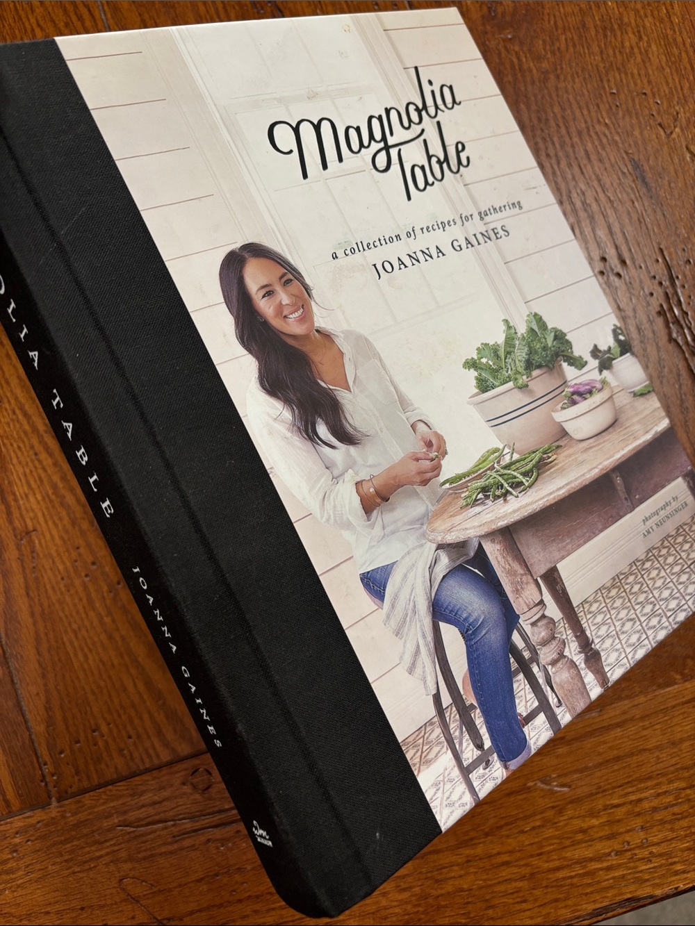 Magnolia Table A Collection of Recipes for Gathering by Joanna Gaines Cookbook - Picture 11 of 11